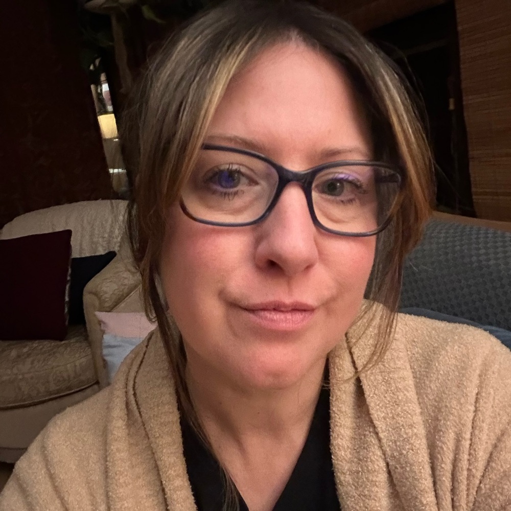 Meet your Posher, Charishma